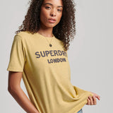 SUPERDRY TEE - VINTAGE STACK GRAPHIC TEE / SUNLIGHT