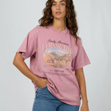 ALL ABOUT EVE TEE - ROCKY MOUNTAINS RELAXED TEE /  QUARTZ PINK